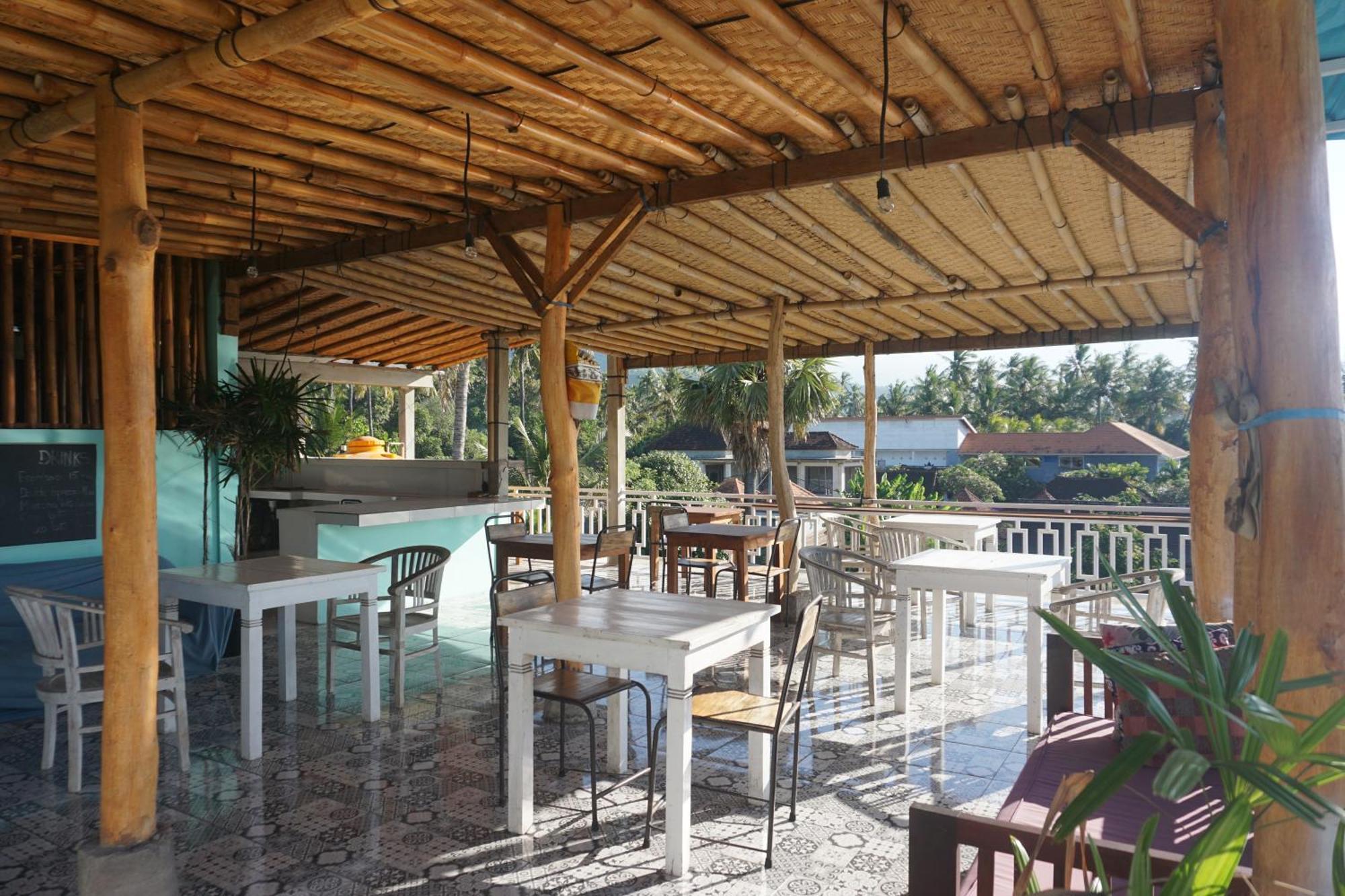 Black Sand Hostel Amed Exterior foto